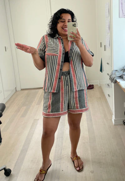 Alia Chillin' Shorts in Cotton Jacquard - Image 7