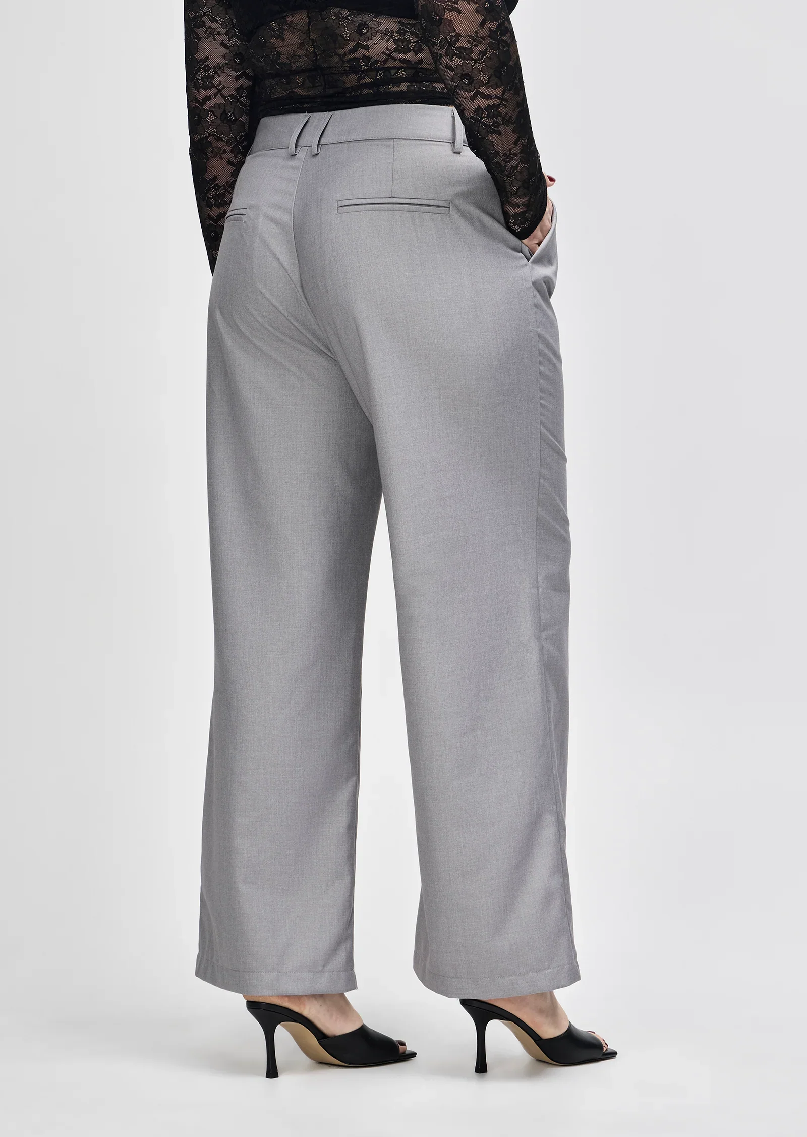 Evette Trouser in Grey - Image 4