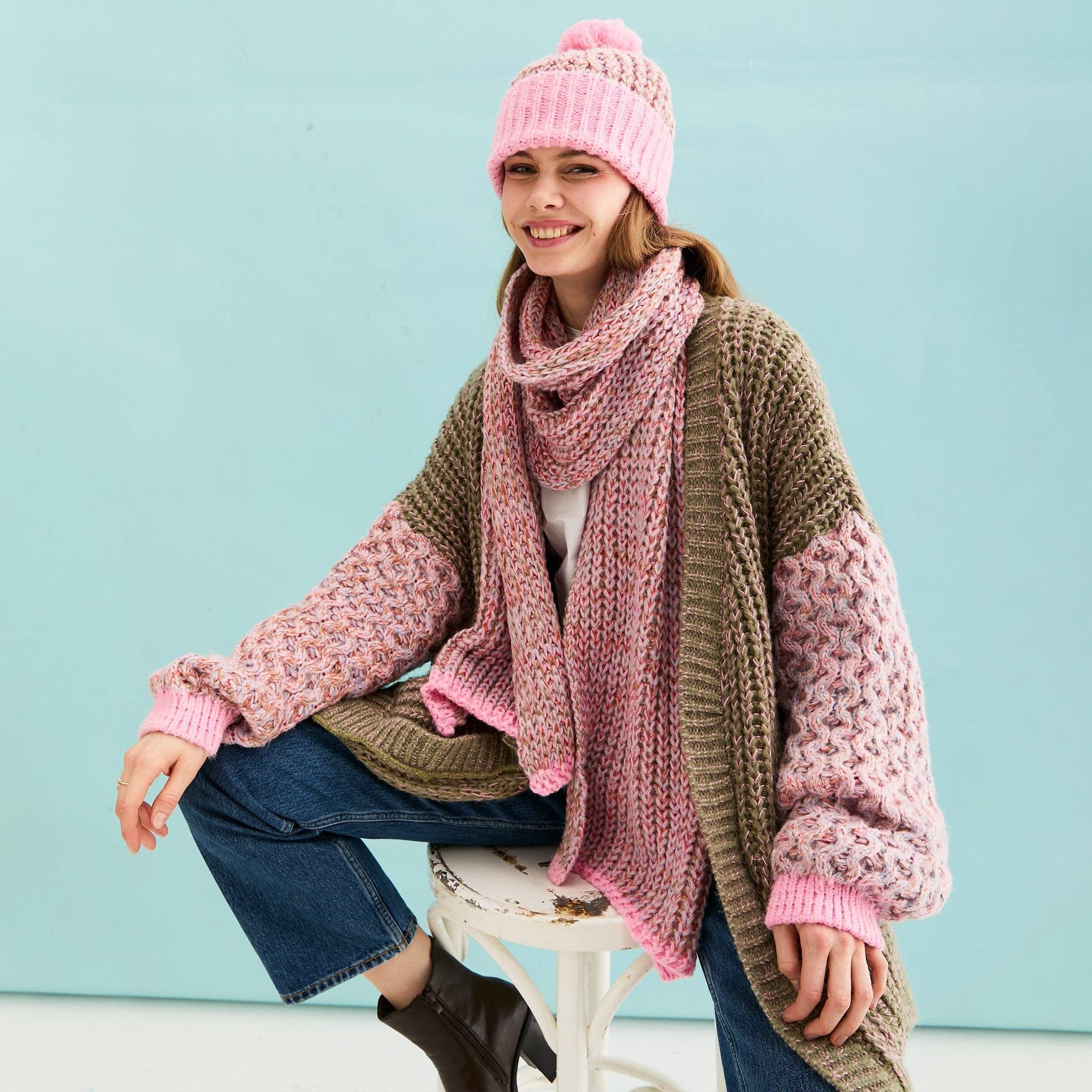 Florence Twist Oversized Knitted Scarf - Pink - Image 7