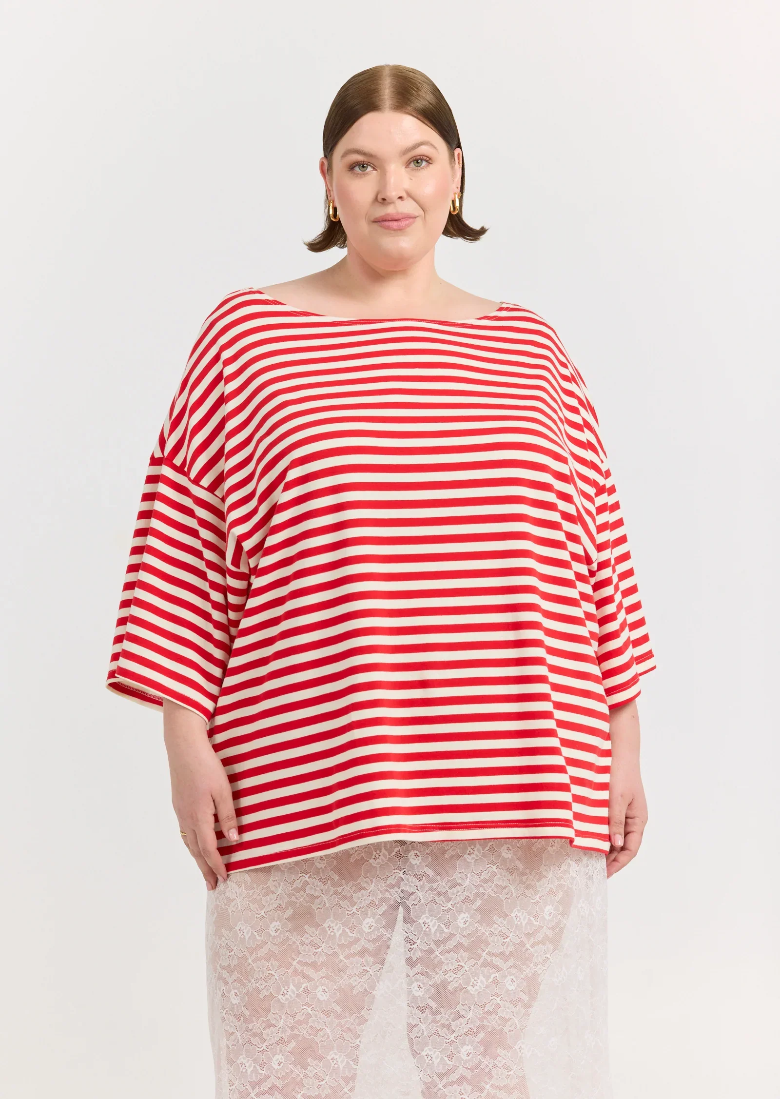 Freya Boat Neck in Red stripes - Image 7