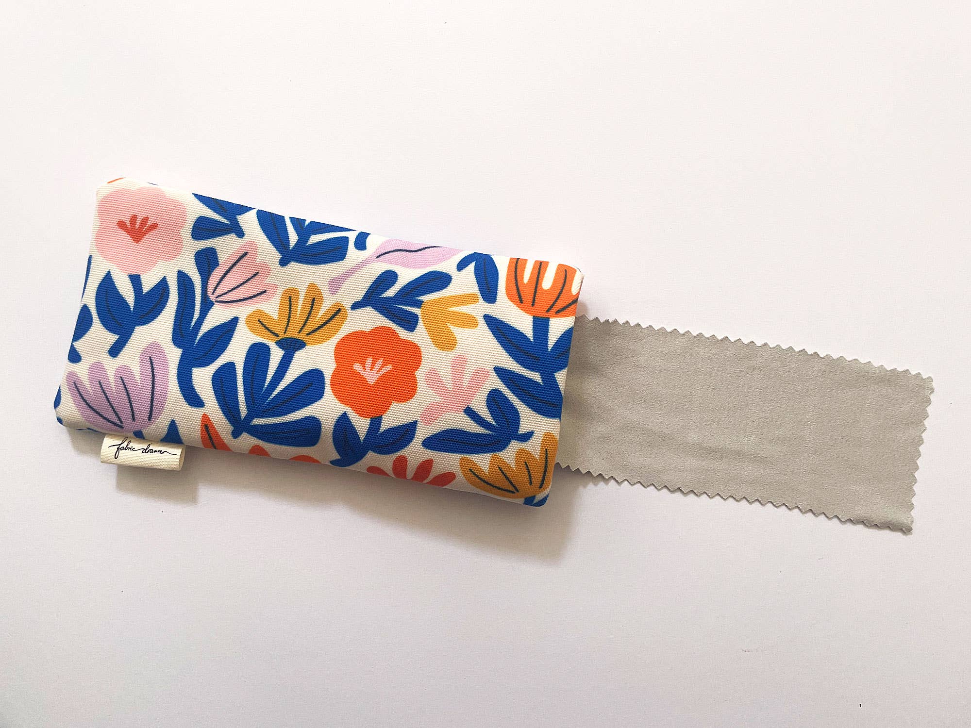 Handmade Sunglasses Case - Petals (Light) - Image 3