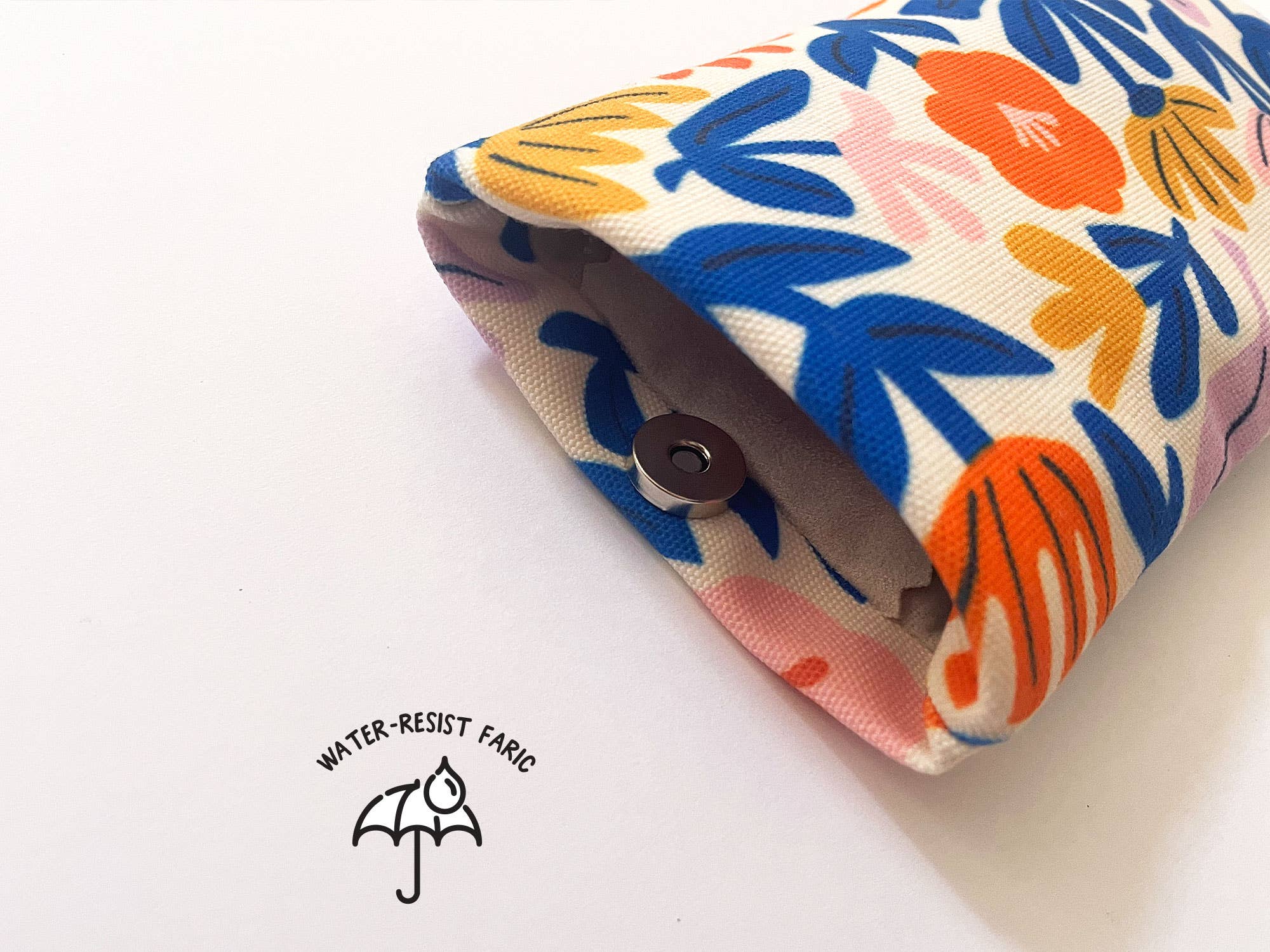 Handmade Sunglasses Case - Petals (Light) - Image 4