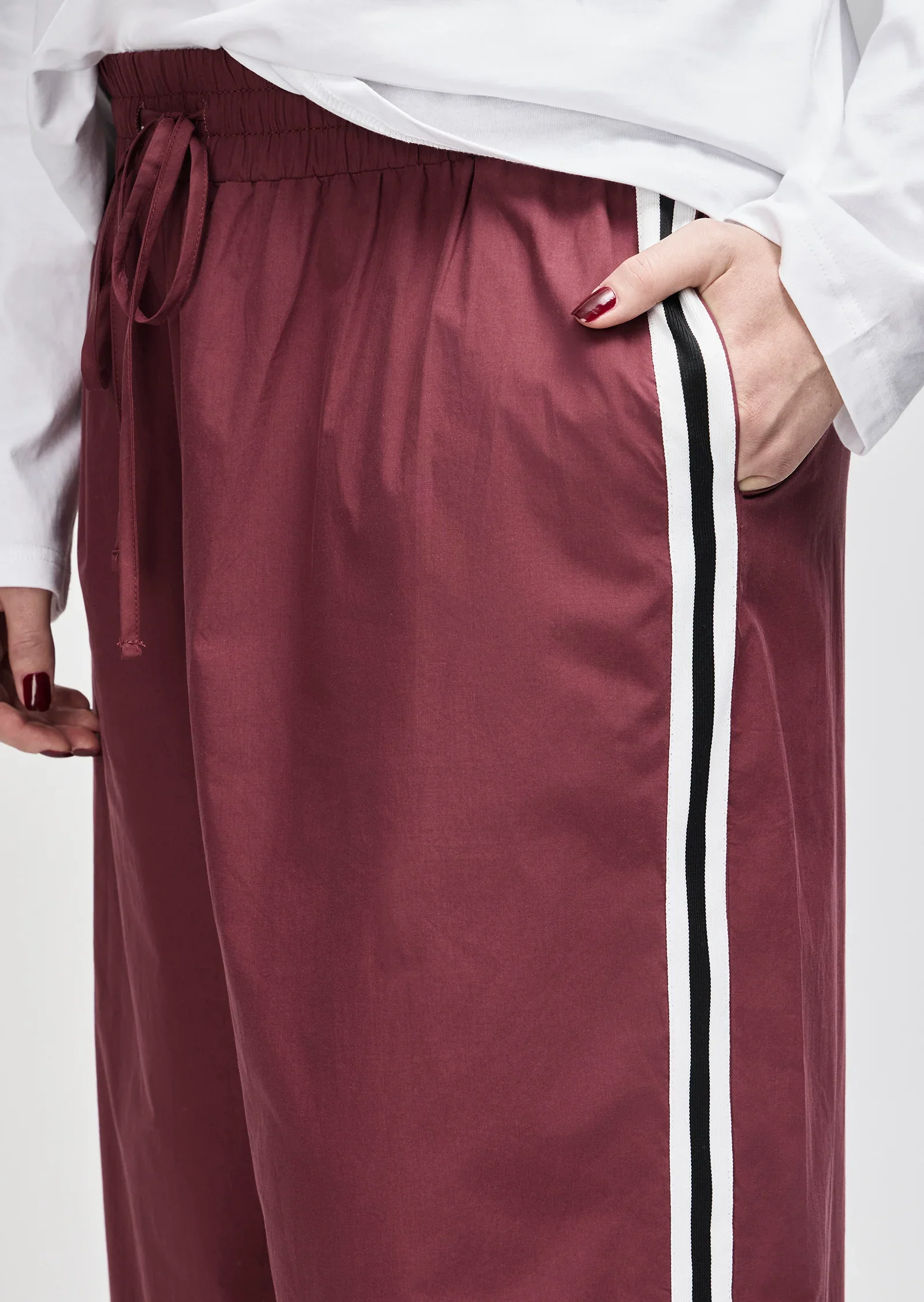 Harlow Pant in Burgundy - Image 7