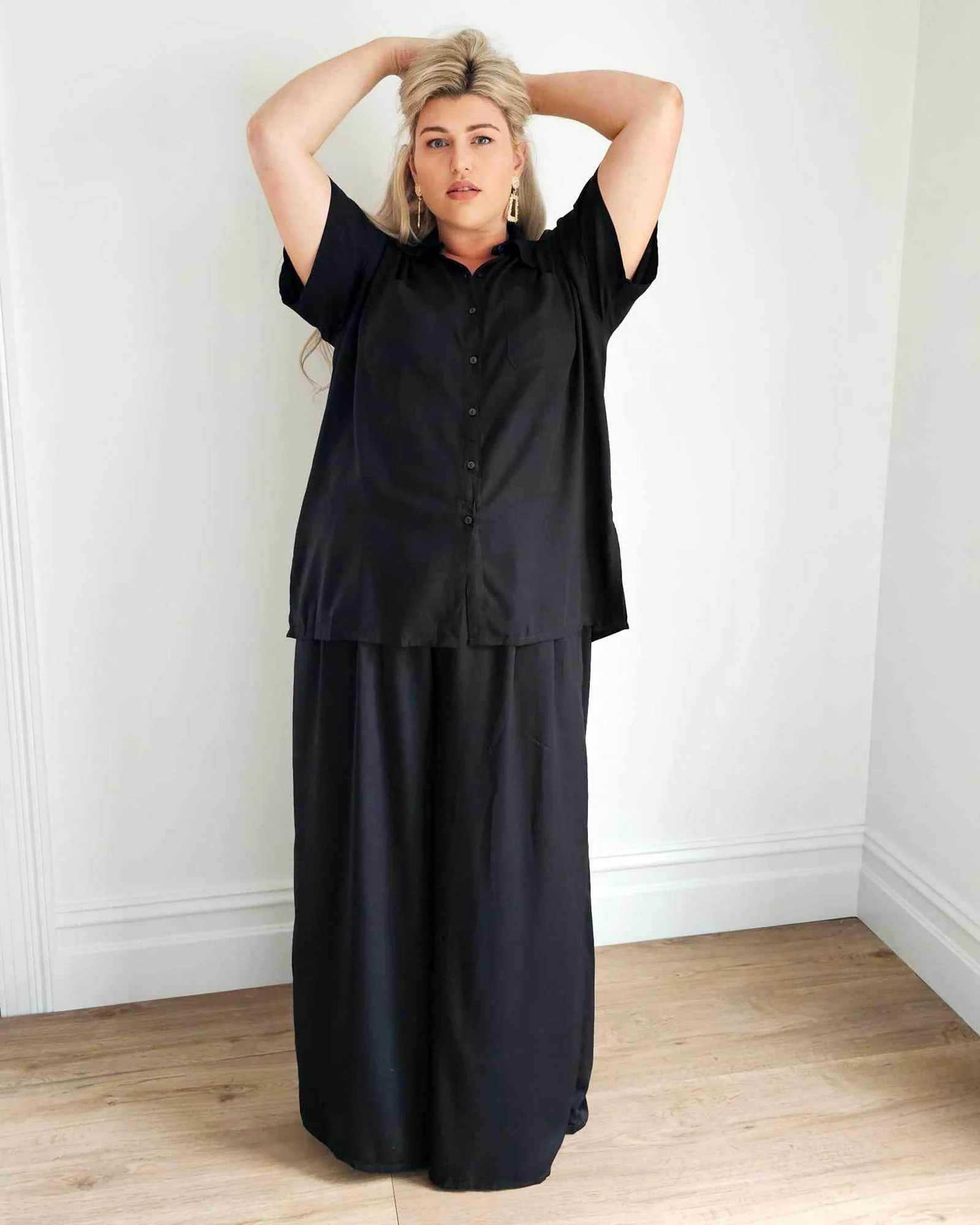 Harvest Shirt in Black - Image 8