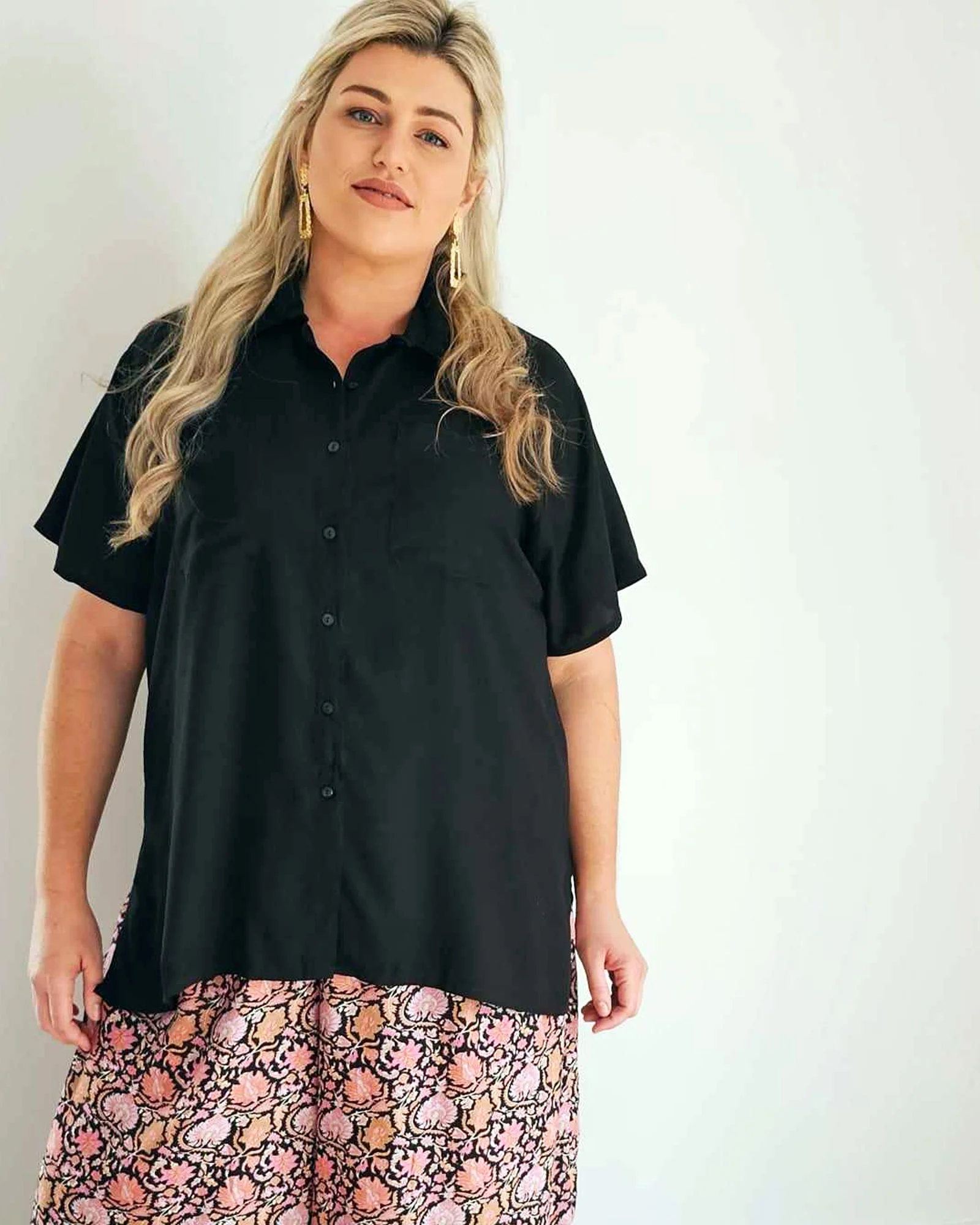 Harvest Shirt in Black - Image 9