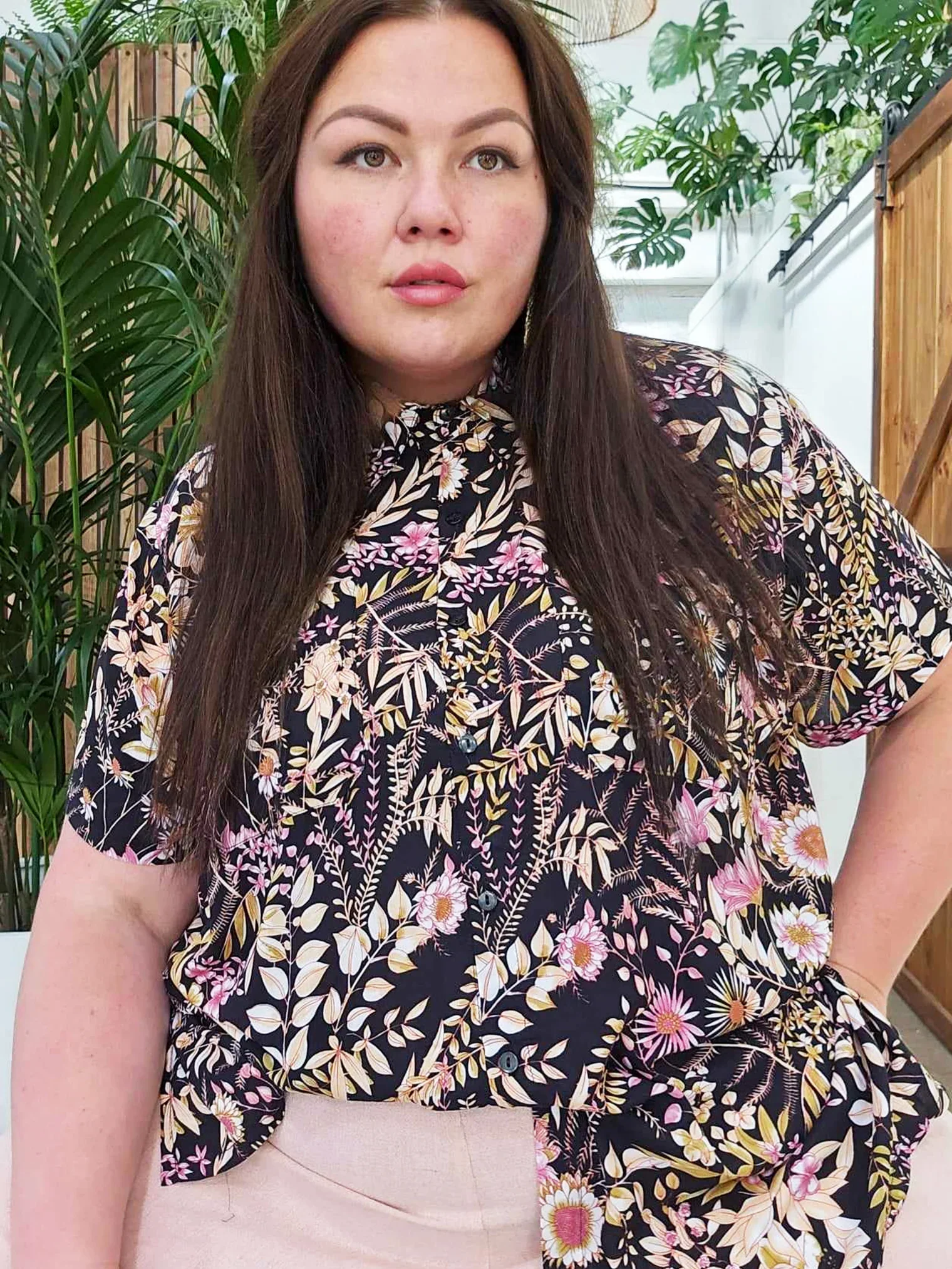 Harvest Shirt in Black Wildflower - Image 6