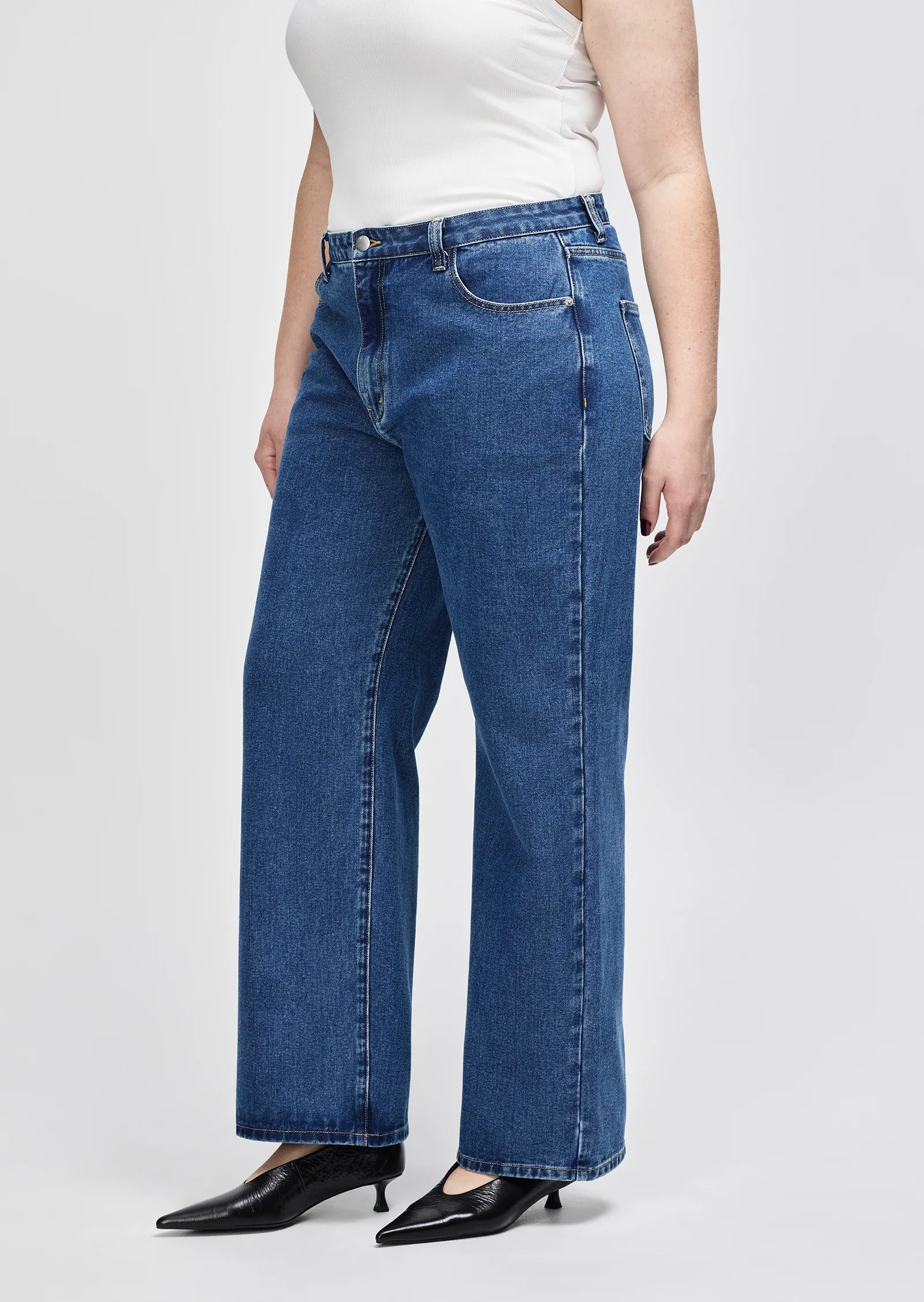 Henri High Waisted Straight Leg Jean - Indigo - Image 4