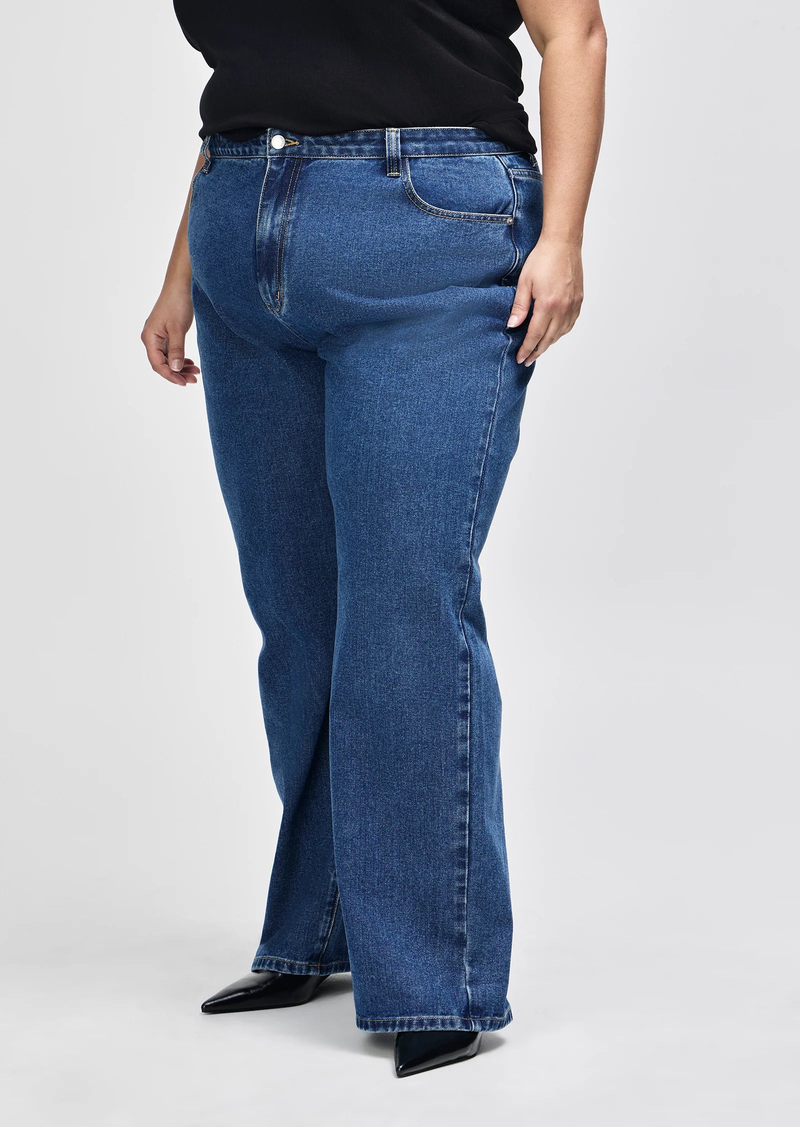 Henri High Waisted Straight Leg Jean - Indigo - Image 8