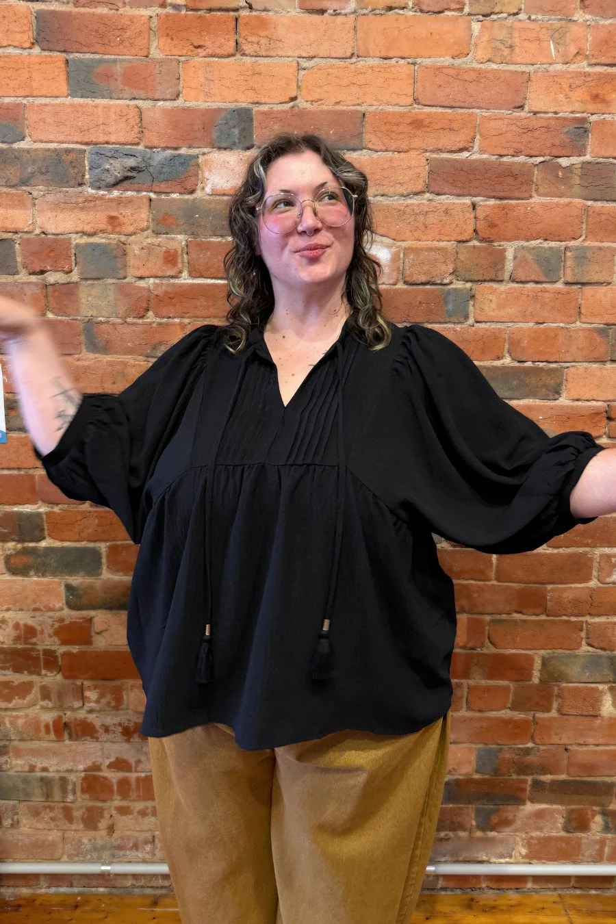 Kimberly Flowy Blouse - Black - Image 6