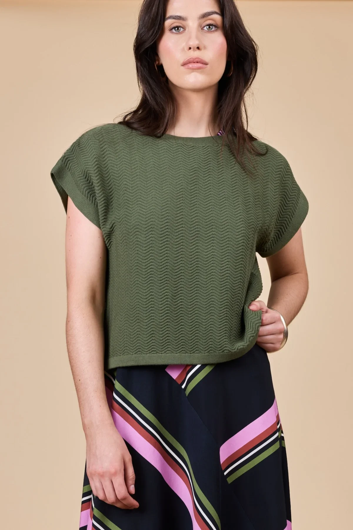 Olive Capped Sleeve Zig Zag Knit - Image 4