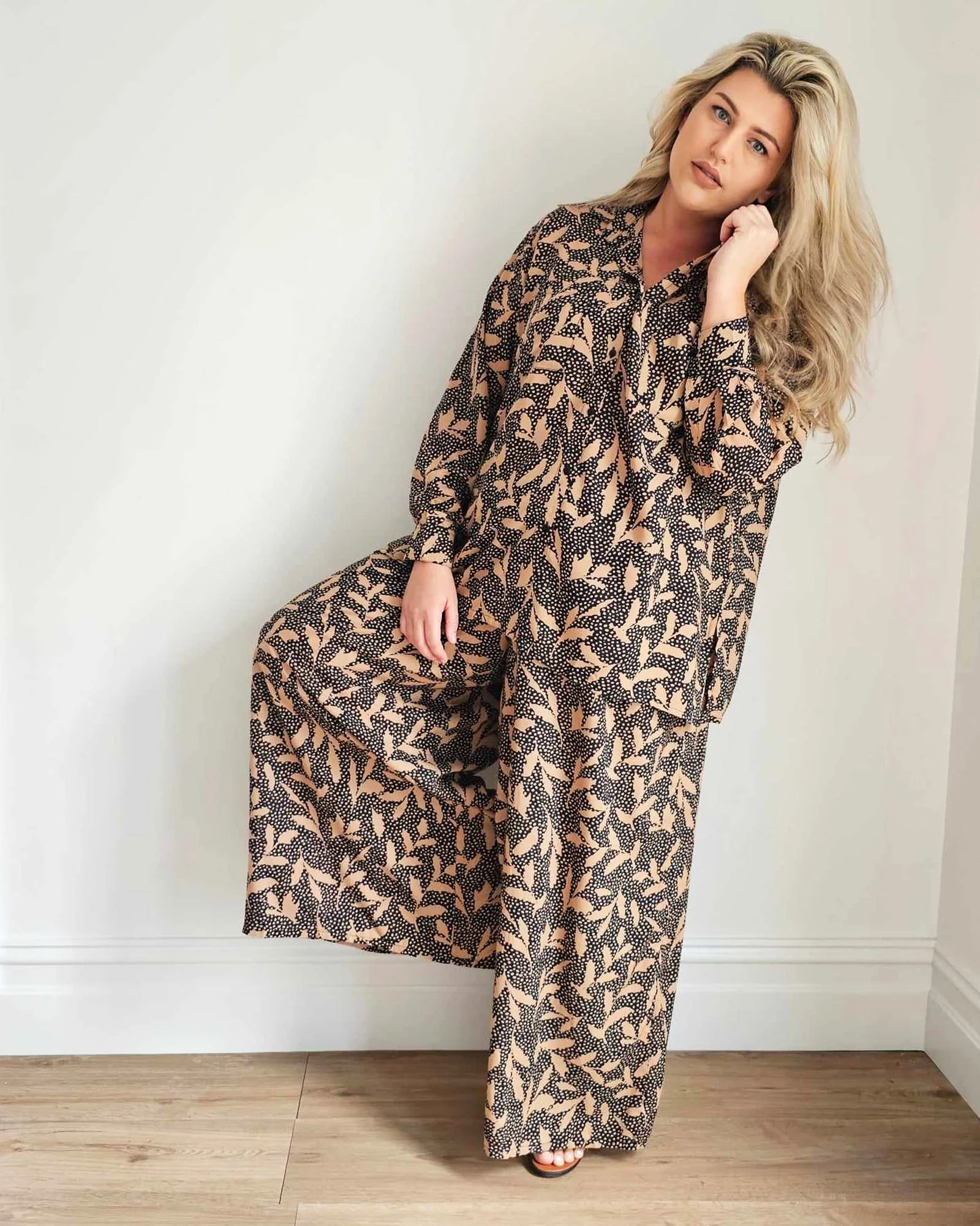 Palazzo Wide Leg Pants in Leaf Multi - Image 10