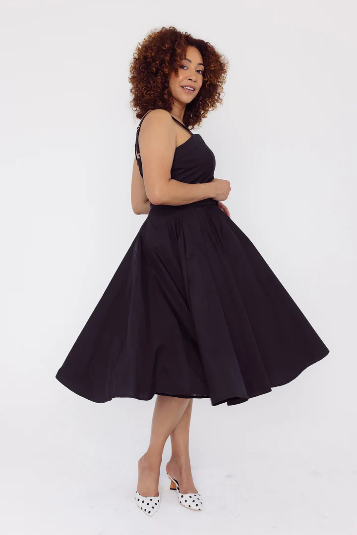 Rita Sweetheart Plain Black Midi Dress - Image 5