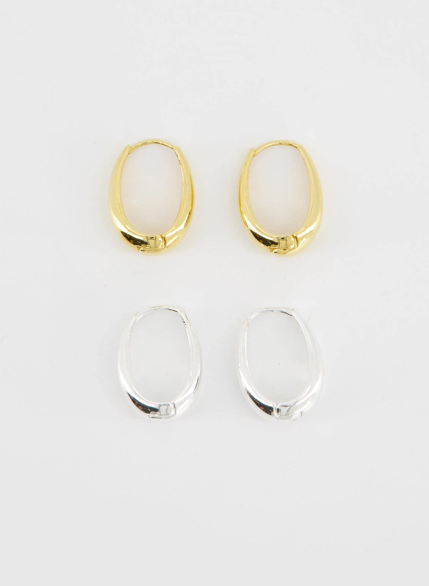 Teardrop Click Hoops • Silver - Image 3