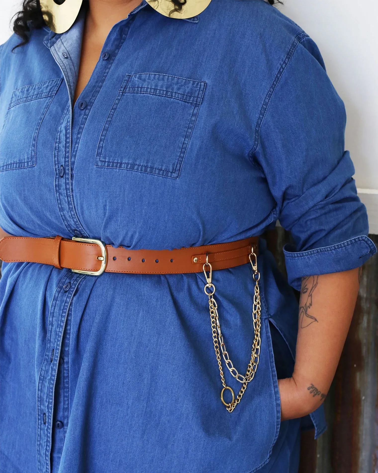 Vegan Chain Belt in Tan + Gold - Image 3