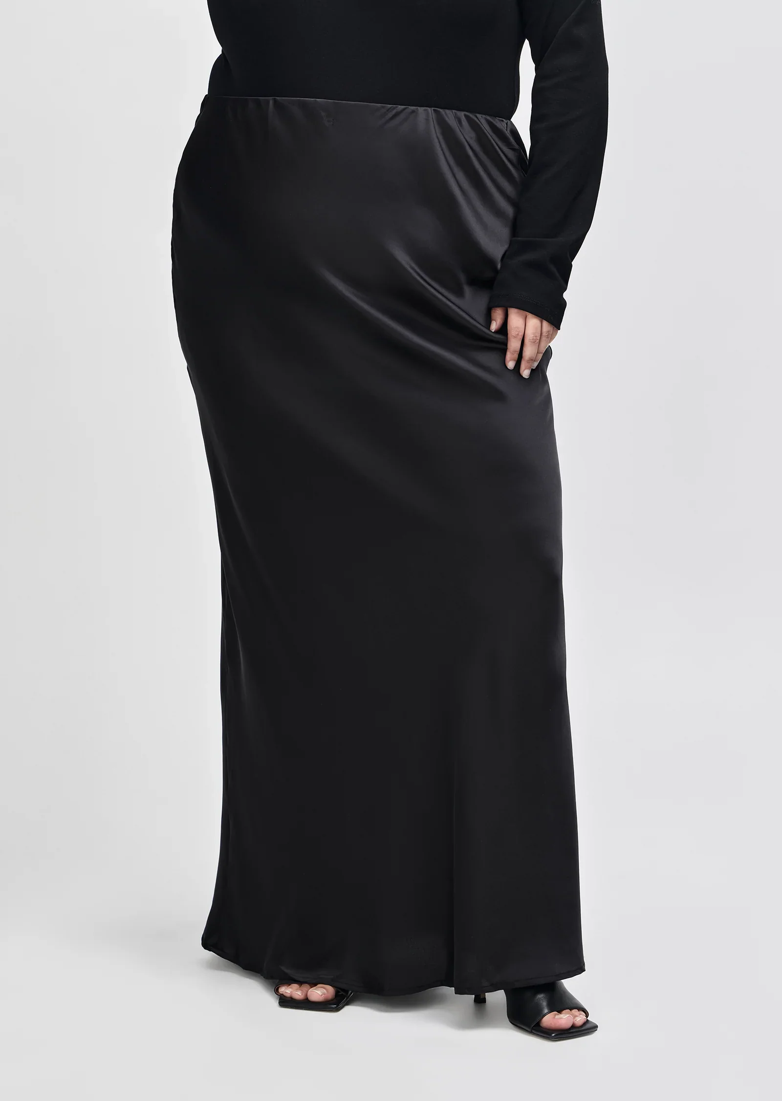 Zavier Skirt - Image 7